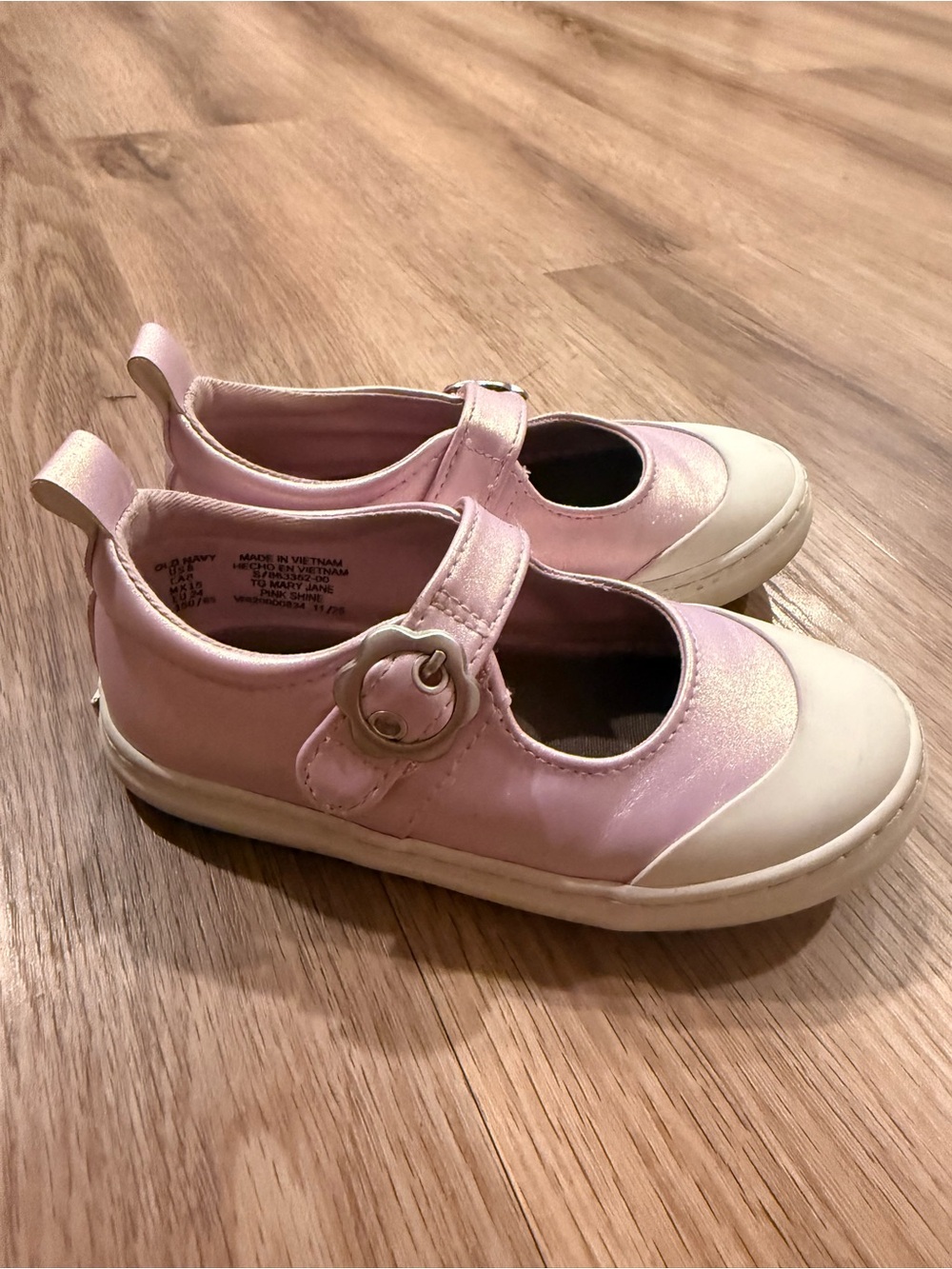 Old Navy Purple Mary Jane Sneakers with White Toe